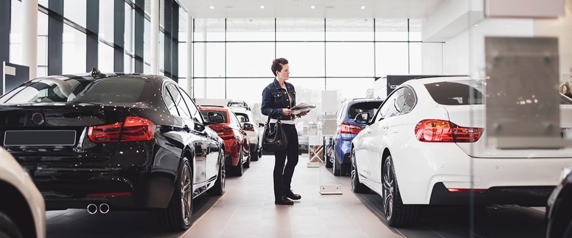 Military and Student Discounts: Maximizing Savings at Auto Showrooms