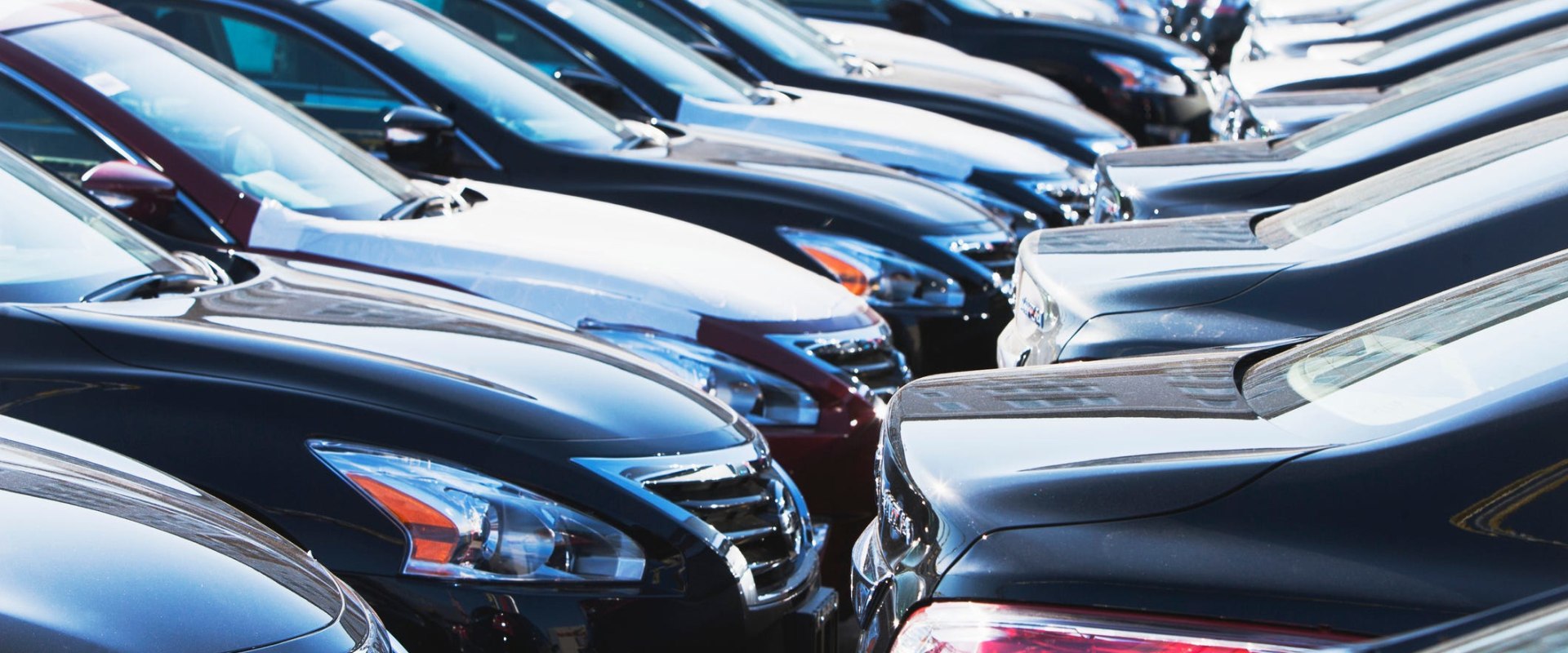 The Pros and Cons of Buying a Car: A Comprehensive Guide to Financing, Maintenance, and Reviews